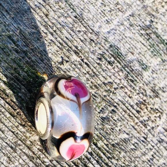 Heart charm Will work w/Pandora - Picture 2 of 3